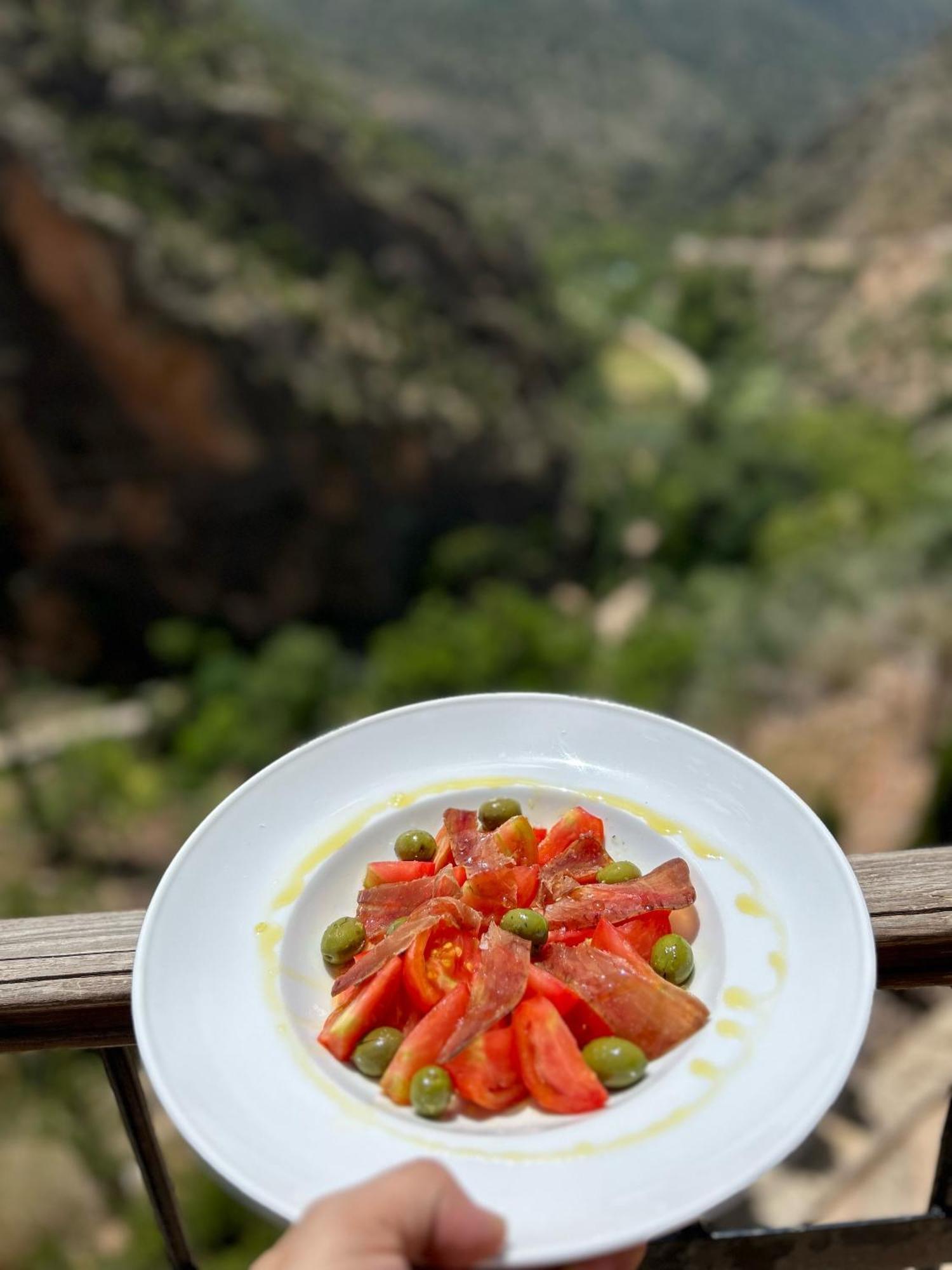 Hotel Restaurante Felipe II (Adults Only) Айна Екстериор снимка