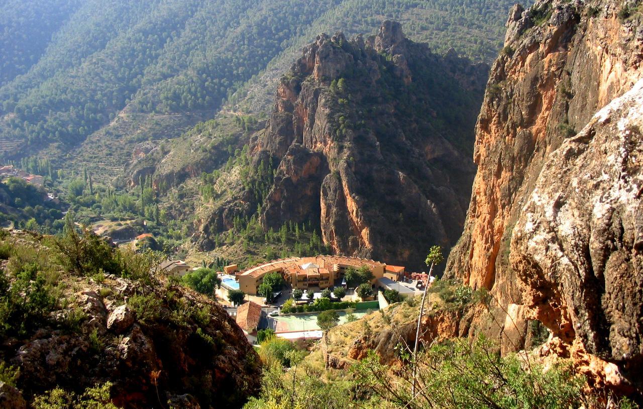 Hotel Restaurante Felipe II (Adults Only) Айна Екстериор снимка